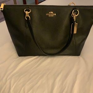 Black COACH tote